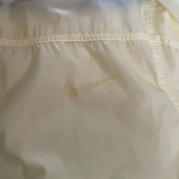 Yellow NIKE Raincoat - Picture 7 of 7